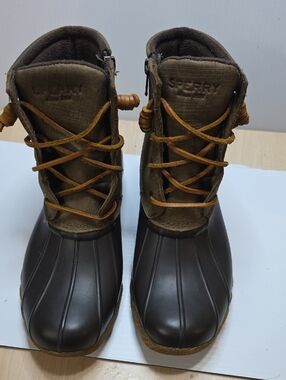 Sperry Saltwater Brown and Tan Waterproof Lace-Up Womens Duck Boots Size 6